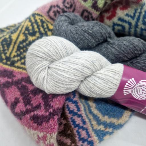 Nynia Cowl Kit - double loop 2 colours